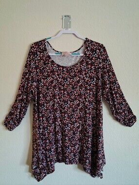 Philosophy Women’s Floral Scoop Neck Tunic Top - Black with Pink & Blue Floral